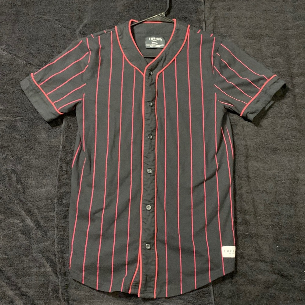 Empyre Men’s button up shirt Size Small